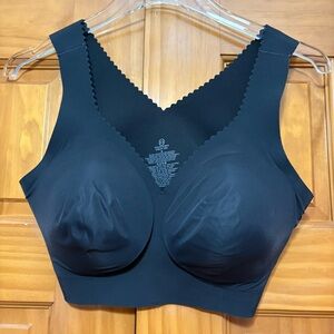 Evelyn Bobbie Evelyn Bra Seamless Black Comfort Bra Size Medium EUC